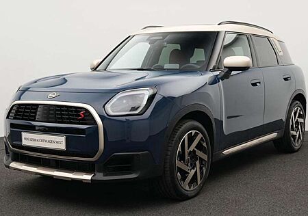 MINI Countryman S All4 Favoured Trim
