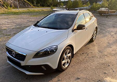 Volvo V90 Cross Country V40 Cross Country V40 Cross Country D2 Powershift Kinetic