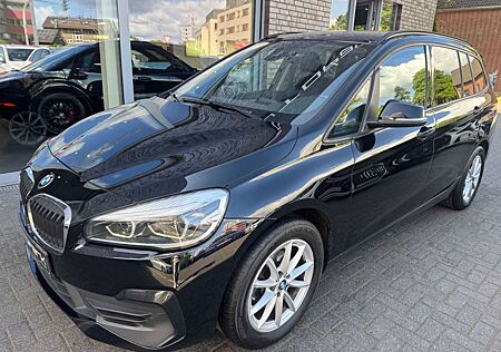 BMW 216 Advantage AHK LED PDC 7Sitzer