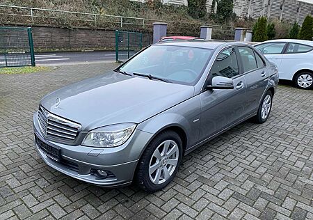 Mercedes-Benz C 220 CDI DPF BlueEFFICIENCY Bi-Xenon, Navi, Klima, PDC