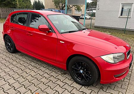 BMW 118i 118 Automatik-Leder 4/5 Türen/AHK