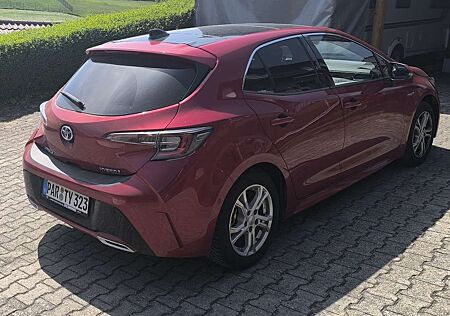 Toyota Corolla 2.0 Hybrid Lounge