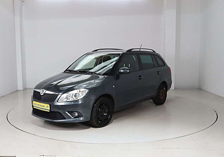 Skoda Fabia 1.2l TSI Combi * PDC * Sitzhzg. *