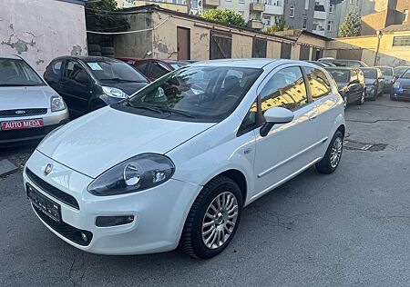 Fiat Punto Pop*Euro5*1.Hand*Nur 91Tkm*Klima*Navi*TÜV NEU
