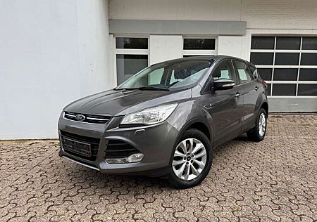 Ford Kuga 2.0 TDCi Titanium 2.Hand AHK Bluetooth