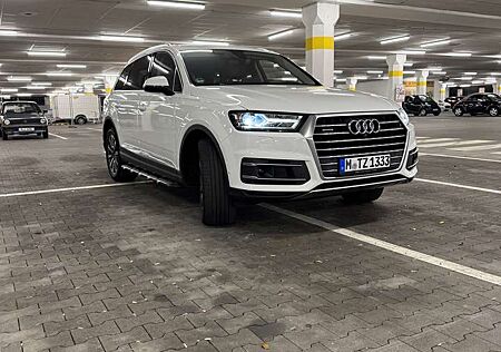 Audi Q7 3.0 TDI ultra quattro tiptronic