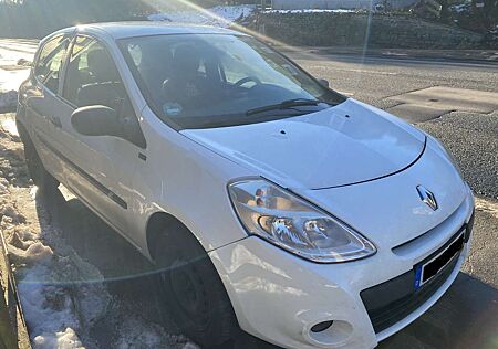 Renault Clio 3-Türer 1.2 16V 75 YAHOO