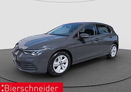VW Golf Volkswagen 8 Lim. 1.5 TSI Life LED RFK PDC