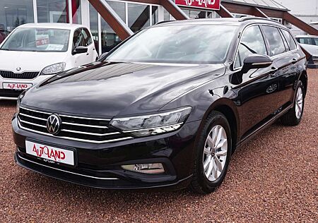 VW Passat Variant Volkswagen Business LED AHK ACC Navi PDC DAB
