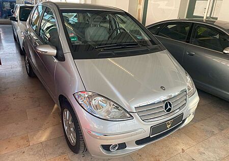 Mercedes-Benz A 170 /Autm./72tkm/PDC/SHZ/AHK/MB-Serviceheft