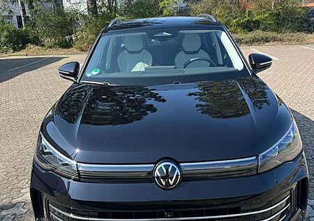 VW Tiguan Volkswagen 1.5 eTSI OPF DSG Elegance