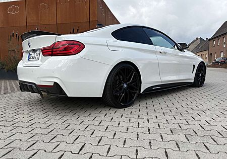 BMW 430 COUPE M-PERFORMANCE 4.30i