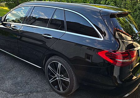 Mercedes-Benz C 300 T 9G-TRONIC Avantgarde
