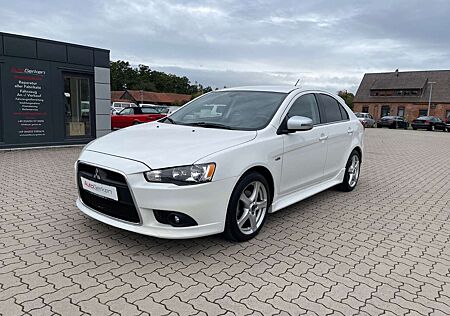 Mitsubishi Lancer 1.6 Sportback Diamant Edition 1HD