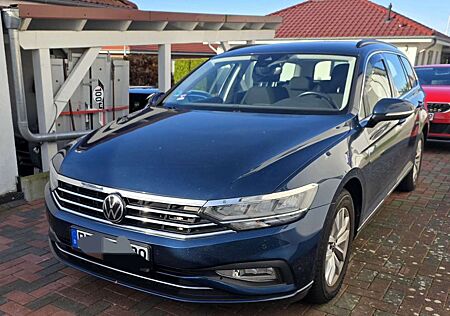 VW Passat Variant Volkswagen 2.0 TDI SCR DSG Business