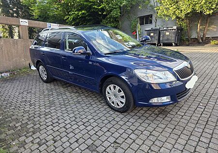Skoda Octavia Combi 1.6 TDI DPF Elegance