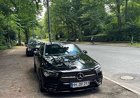 Mercedes-Benz CLA 180 AMG Line