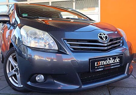 Toyota Verso * EXECUTIVE* 7SITZER* AHK* AUTOMATIK*