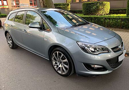 Opel Astra 1.4 Turbo Sports Automatik Bi-Xenon