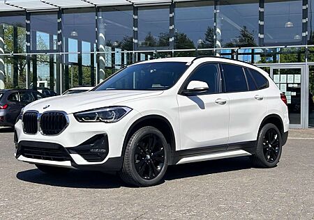 BMW X1 sDrive18i Aut. Sport Line / DAB / AHK abnehmbar