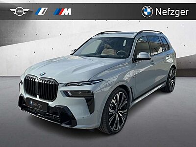 BMW X7 xDrive40d M Sport Leder Pano AHK H&K HUD