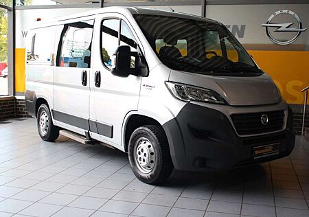 Fiat Ducato Kombi 33 150 L1H1 9-Sitzer Rollstuhlrampe