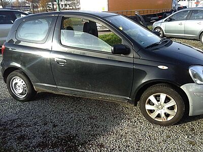 Toyota Yaris 1.0VVti /wenig km/ metallic+R-CD +Sv+ZV+FH+Airbags