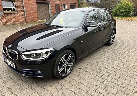 BMW 120d 120 xDrive Sport-Aut. Sport Line