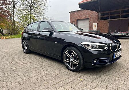 BMW 120d 120 xDrive Sport-Aut. Sport Line