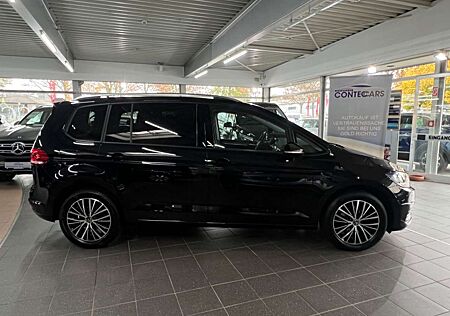 VW Touran Volkswagen 1.5 TSI Active ACC+PARK+SPUR+HALTE uvm...