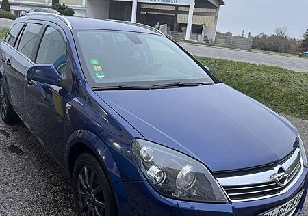 Opel Astra 1.8 Caravan Edition 111 Jahre