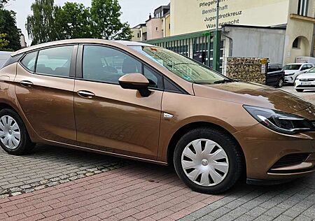 Opel Astra 1.4 Turbo Active