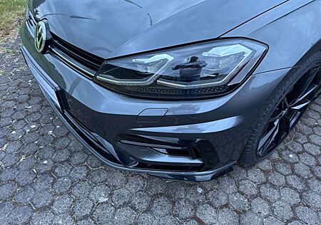 VW Golf Volkswagen R BMTStart-Stopp 4Motion