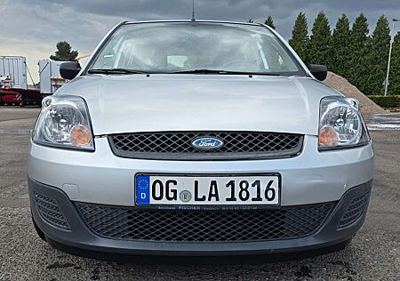 Ford Fiesta 1.3 Ambiente