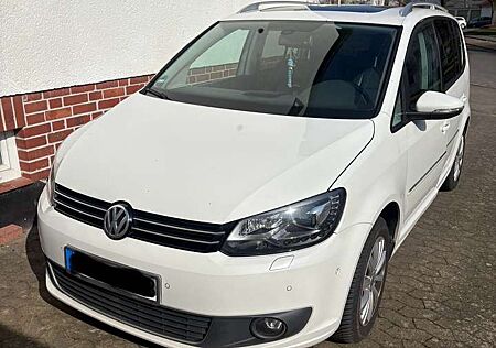 VW Touran Volkswagen 1.6 TDI DPF DSG Highline Scheckeftgepflegt Vaust.