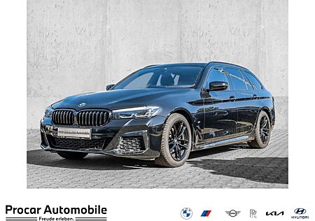 BMW 520 d Tour. M Paket HuD+Pano+AHK+LED+H/K+Alarm+LHZ+SHZ