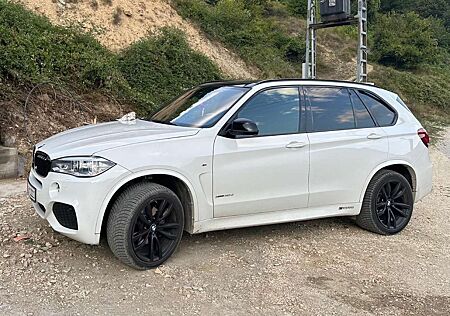 BMW X5 xdrive30d Luxury 258cv auto