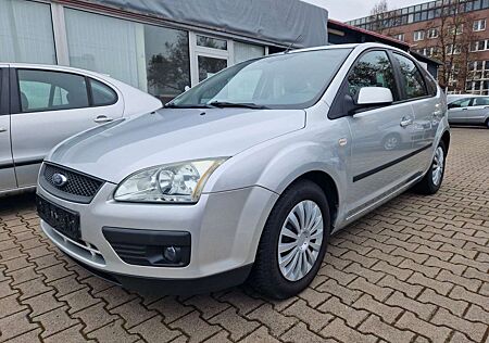 Ford Focus 1,6 Fun X KLIMA-SHZ-TÜV NEU