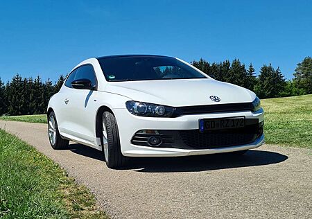 VW Scirocco Volkswagen 1.4 TSI DSG Match R-Line