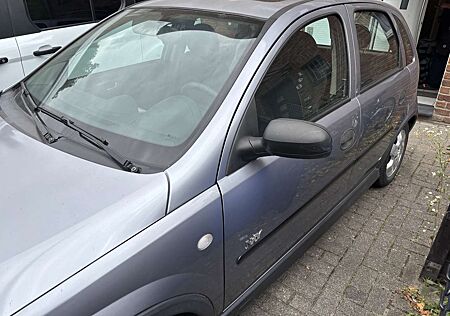 Opel Corsa 1.2 16V