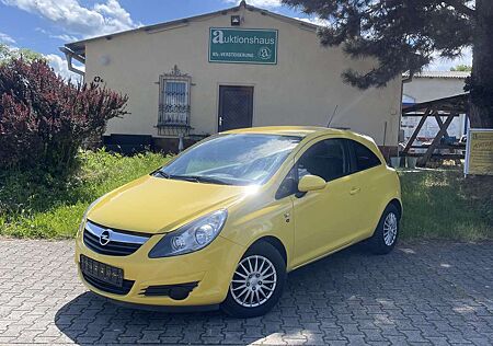 Opel Corsa Edition "111 Jahre" - 2.Hand, Fahrradträger -