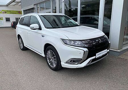 Mitsubishi Outlander Plug-in Hybrid PLUS Spirit-4WD