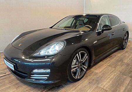 Porsche Panamera 4S PDK