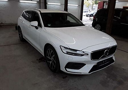 Volvo V60 AWD*Inscription*Recharge*AHK*LED.Navi.R.Cam