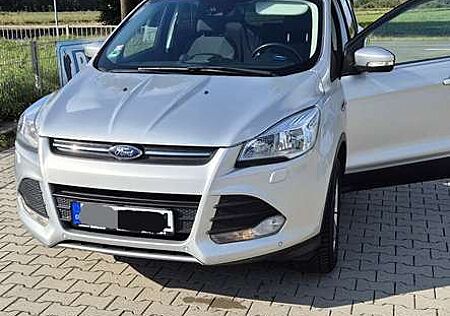 Ford Kuga 1.5 EcoBoost 2x4 SYNC