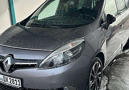 Renault Grand Scenic Energy dCi 130 Euro 6 S&S Bose Edition