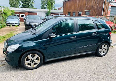 Mercedes-Benz B 180 CDI Klima,AHK mitNeu Tüv