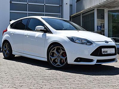 Ford Focus ST Lim. *Recaro*Ford Servicegepfl.*