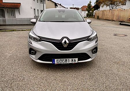 Renault Clio V E-TECH Hybrid Experience 103kW / Keyless