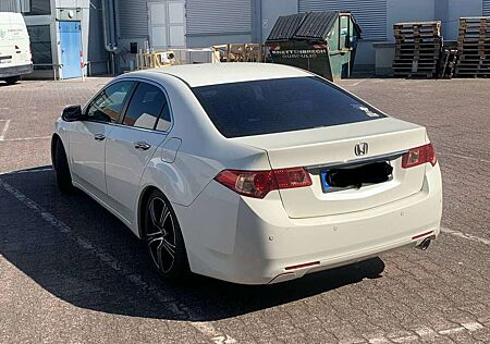 Honda Accord 2.0 Elegance 50 Jahre Edition